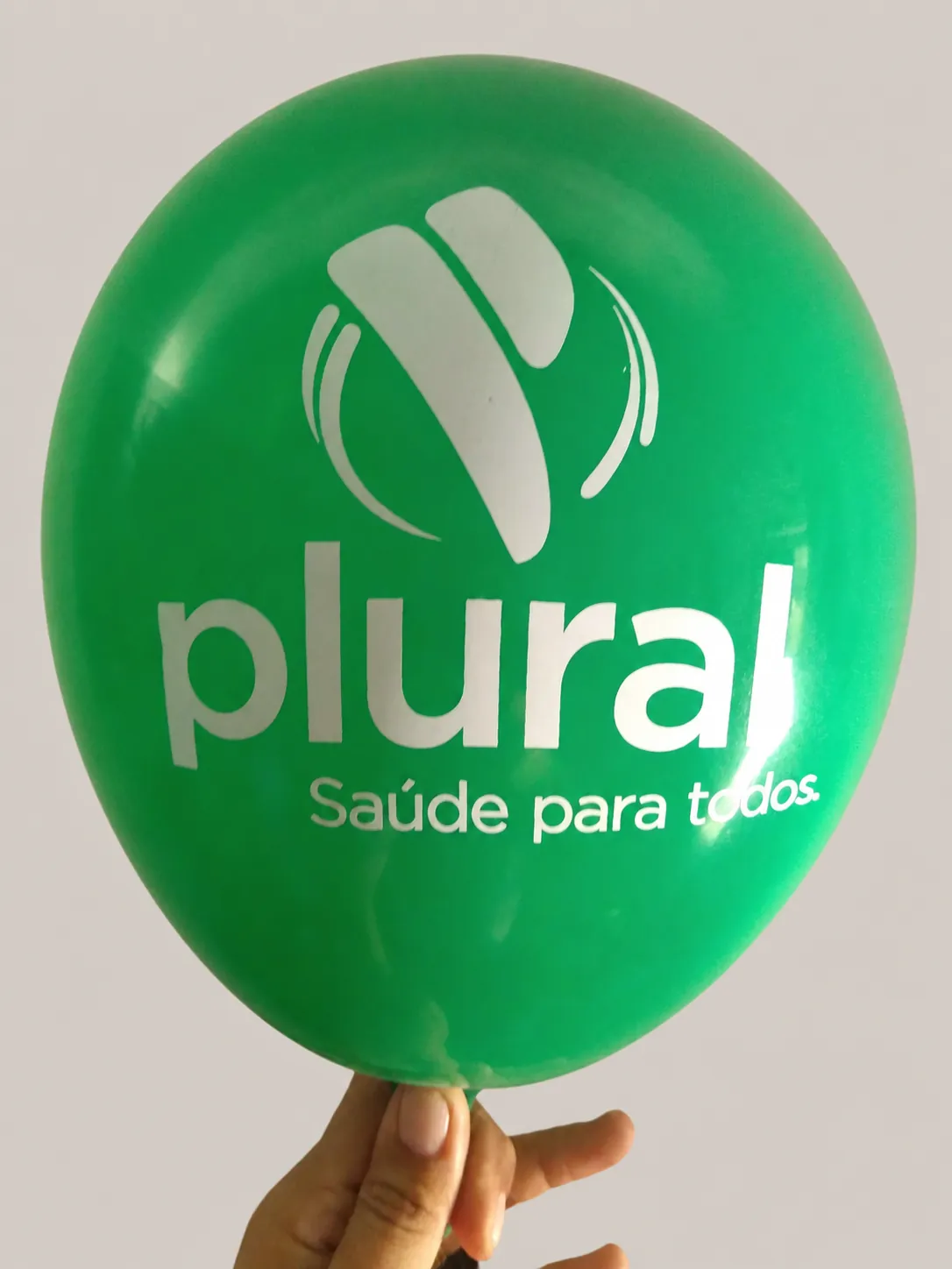 Balão verde personalizado Plural Saúde