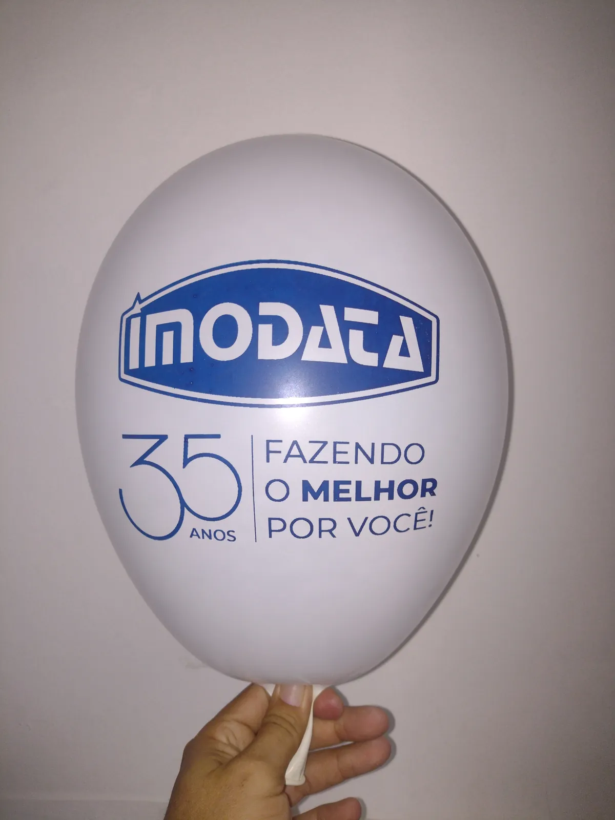 Balão personalizado de aniversário de empresa imobiliária